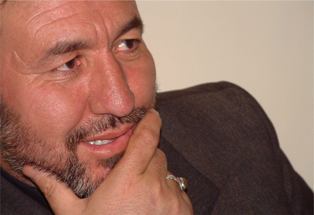 محقق و پژوهشگر / سید جعفر عادلی حسینی محقق و پژوهشگر / سید جعفر عادلی حسینی